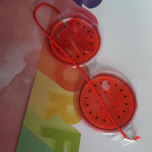 Relaxing Fruit Eye Mask (New Ones) - Picture 5 of 5
